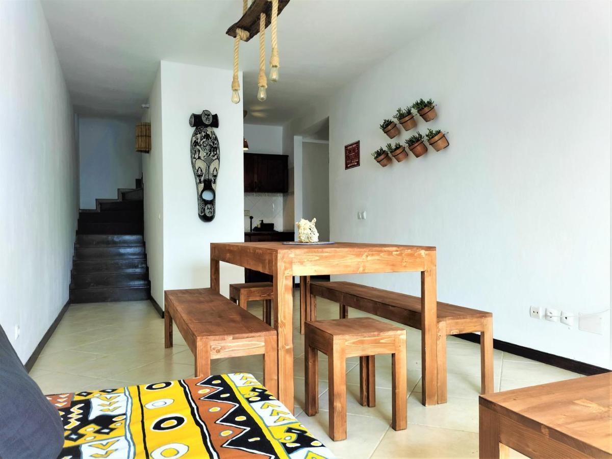 Solstice Hostel Santa Maria Bagian luar foto